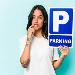 Hel gdzie zaparkować - najważniejsze informacje o parkingu i strefach