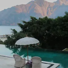 SPA nad morzem z basenem: Luksusowe domki i hotele